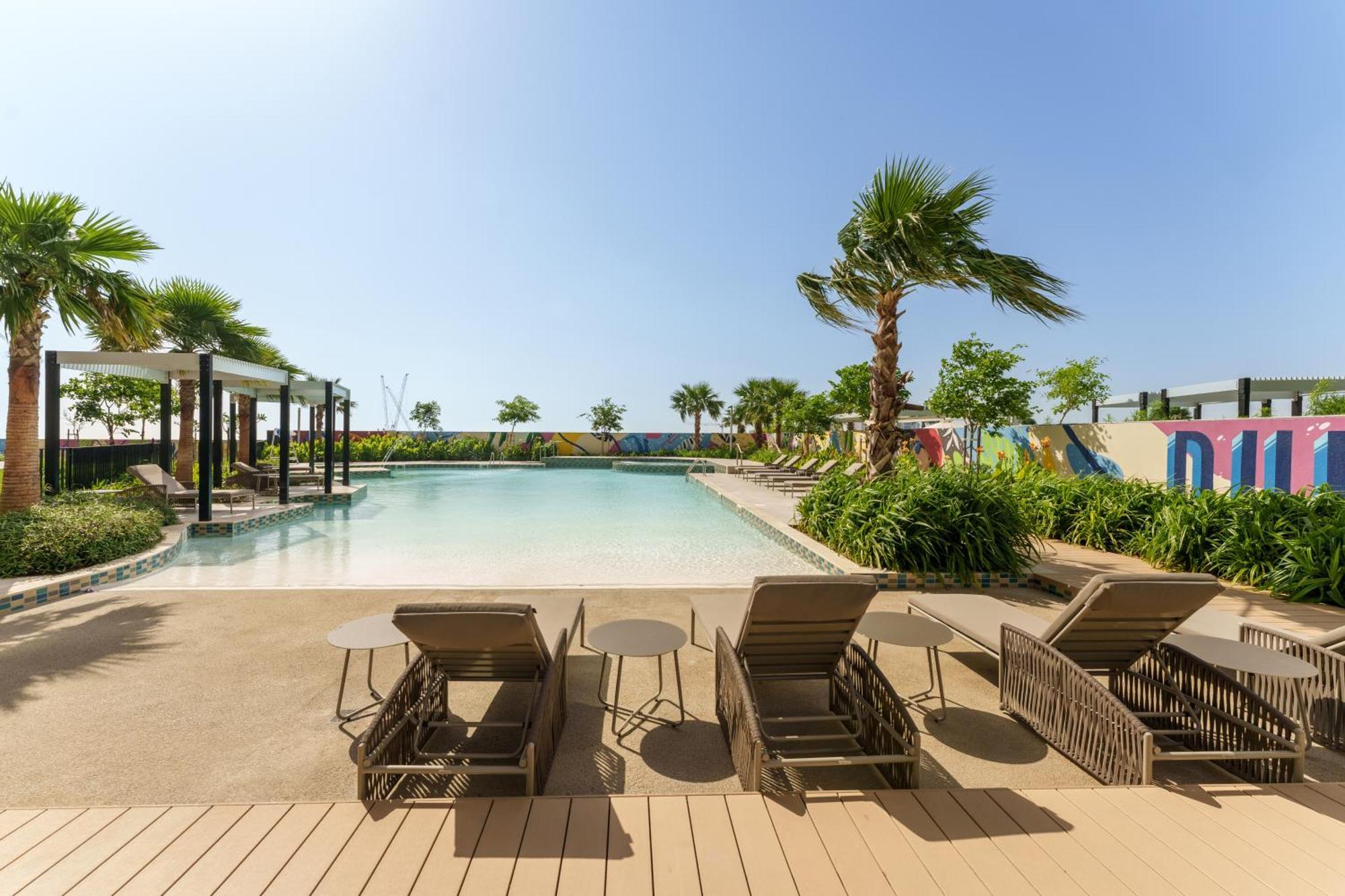 Apartment Maison Privee - Chic Retreat In Prime Location