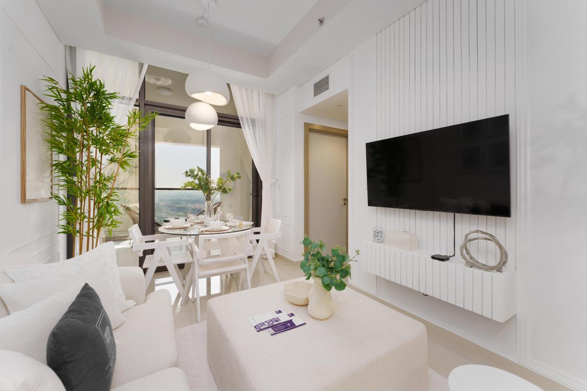 Maison Privee - Chic Retreat In Prime Location Dubai